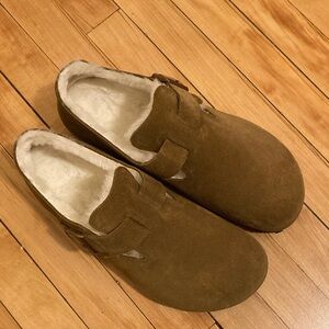 Birkenstock London Shearling Suede Leather in Dark Tea